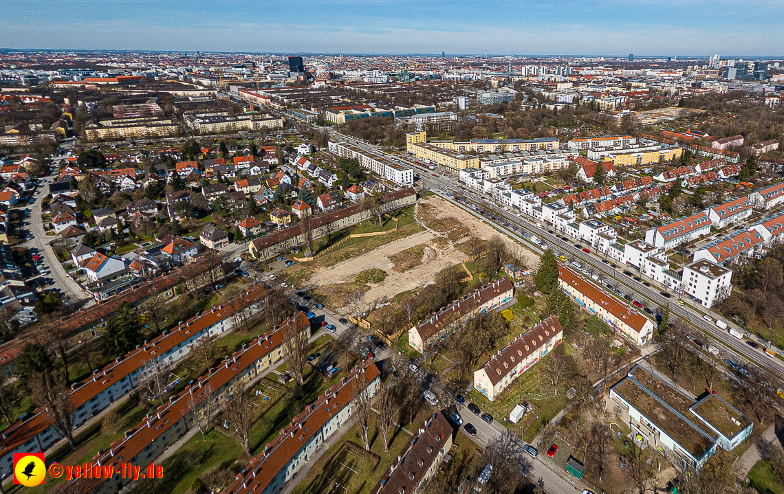 21.03.2023 - Luftbilder von der Baustelle Maikäfersiedlung in Berg am Laim
